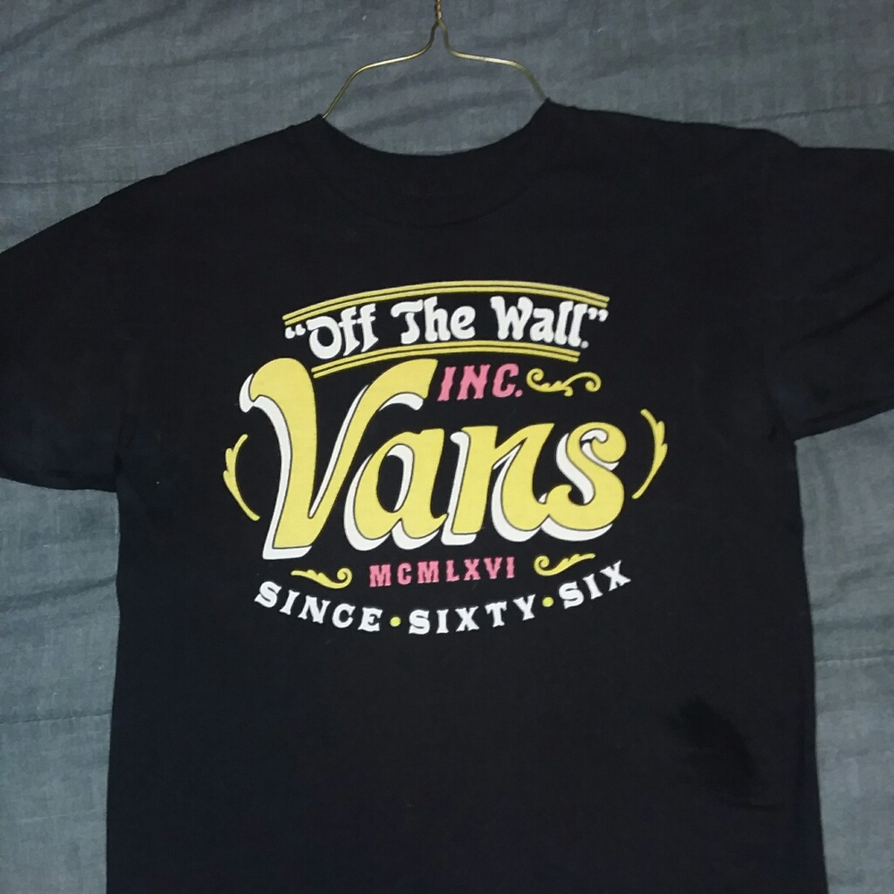 **New** Vans Anniversary Tee - Small